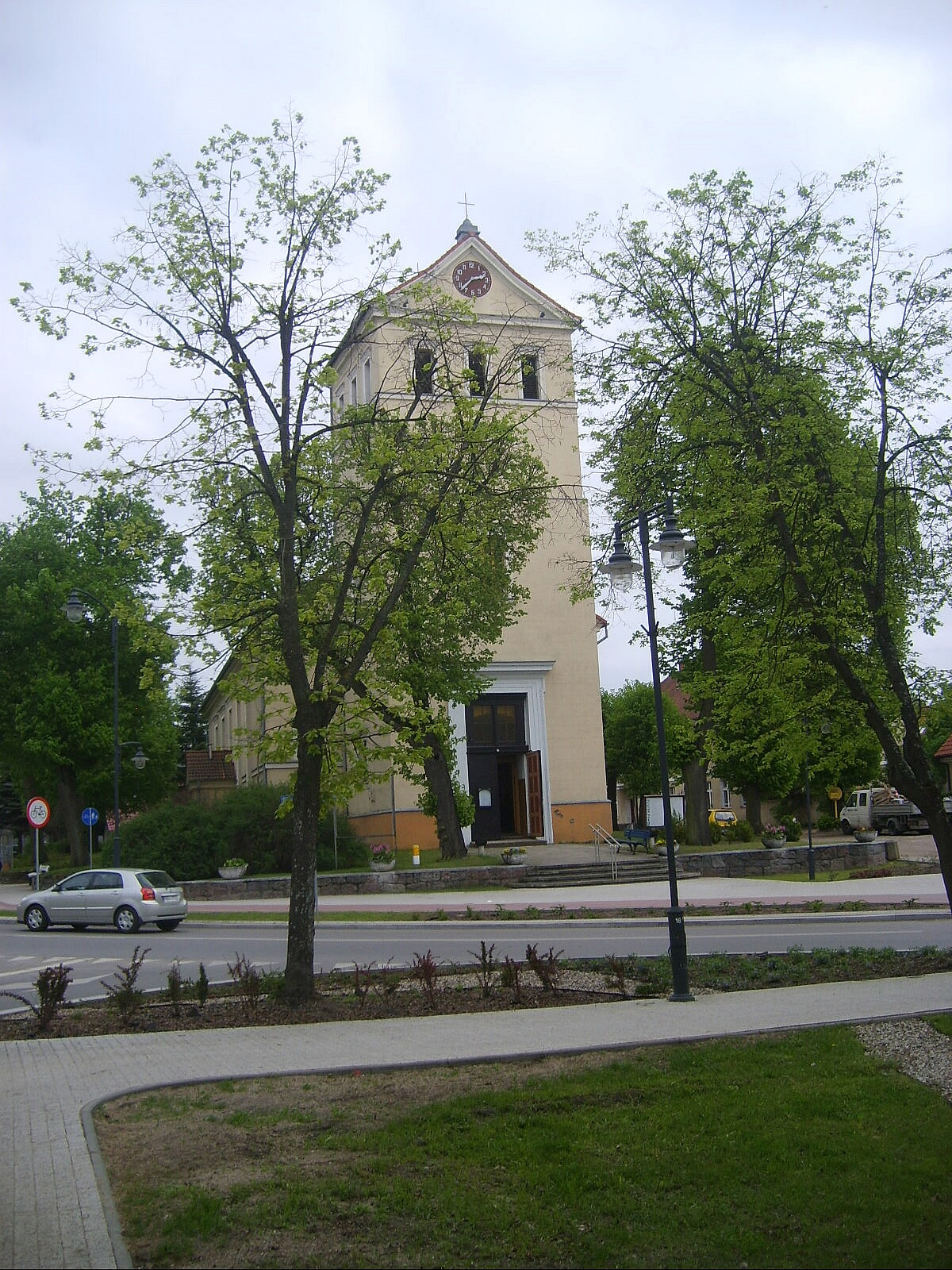 Giżycko, Evangelische Pfarrkirche